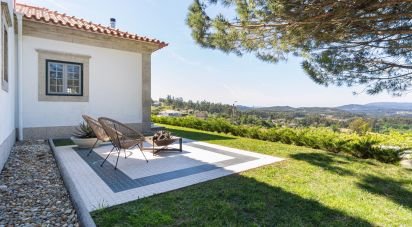 Maison T4 à Marrancos e Arcozelo de 310 m²