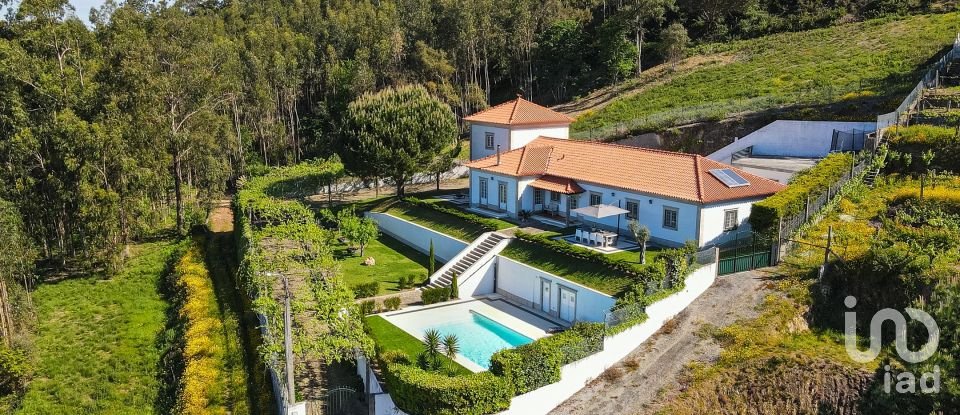 Moradia T4 em Marrancos e Arcozelo de 310 m²