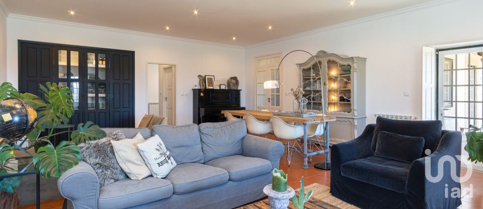 Moradia T4 em Marrancos e Arcozelo de 310 m²