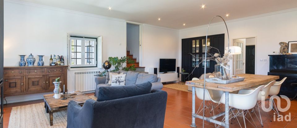 Moradia T4 em Marrancos e Arcozelo de 310 m²