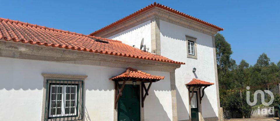 Moradia T4 em Marrancos e Arcozelo de 310 m²