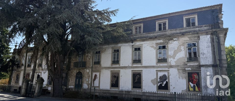 Manor T40 in Vidago (Vidago, Arcossó, Selhariz E Vilarinho Das Paranheiras) of 2,335 m²