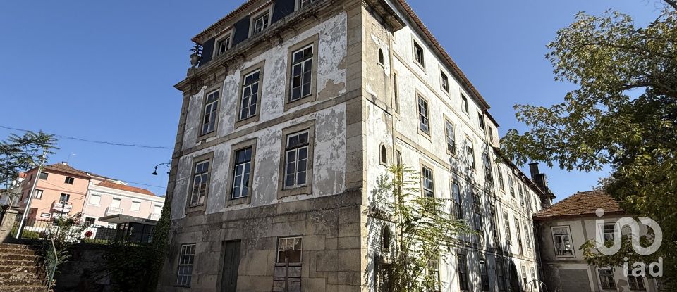 Manor T40 in Vidago (Vidago, Arcossó, Selhariz E Vilarinho Das Paranheiras) of 2,335 m²