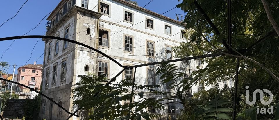 Manor T40 in Vidago (Vidago, Arcossó, Selhariz E Vilarinho Das Paranheiras) of 2,335 m²