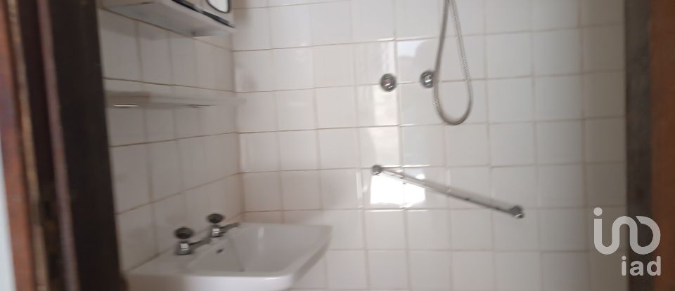 Moradia T2 em Mogadouro, Valverde, Vale de Porco e Vilar de Rei de 88 m²