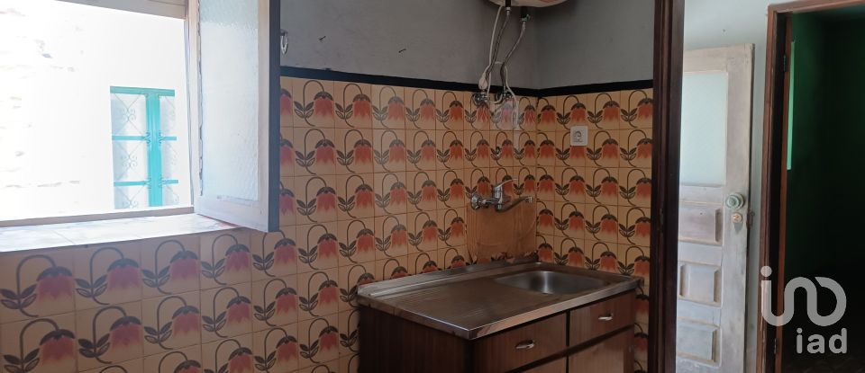 Moradia T2 em Mogadouro, Valverde, Vale de Porco e Vilar de Rei de 88 m²