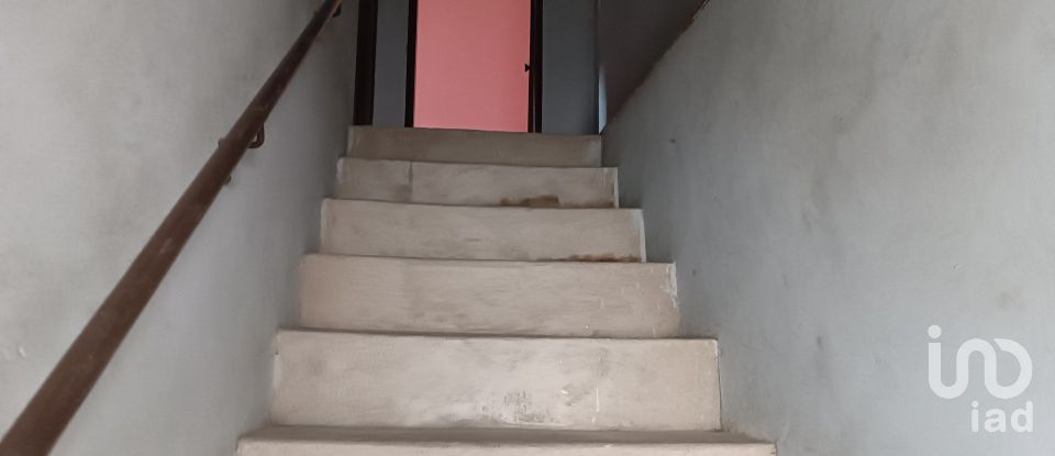 Moradia T2 em Mogadouro, Valverde, Vale de Porco e Vilar de Rei de 88 m²