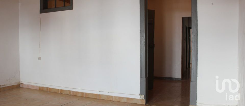 Moradia T2 em Amoreira de 170 m²
