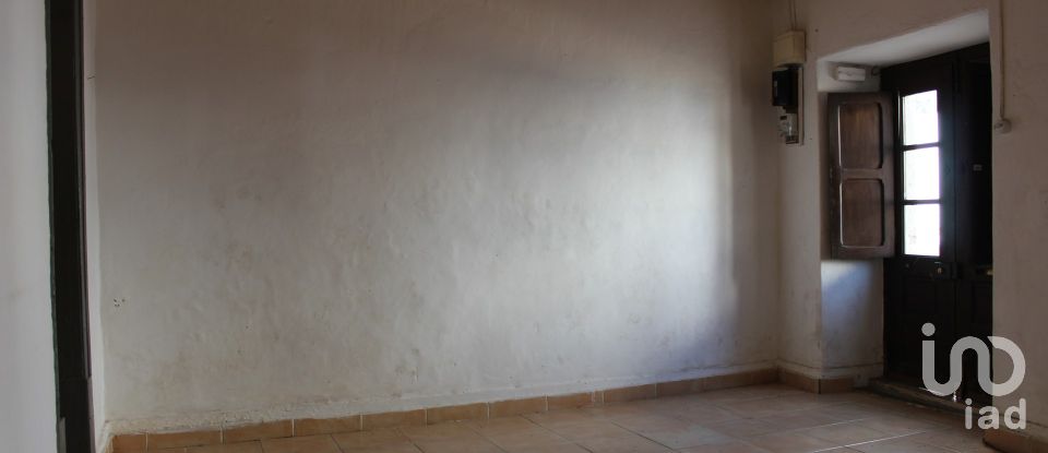 Moradia T2 em Amoreira de 170 m²