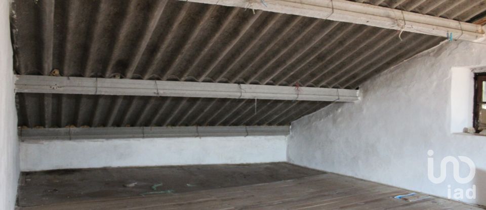 Moradia T2 em Amoreira de 170 m²