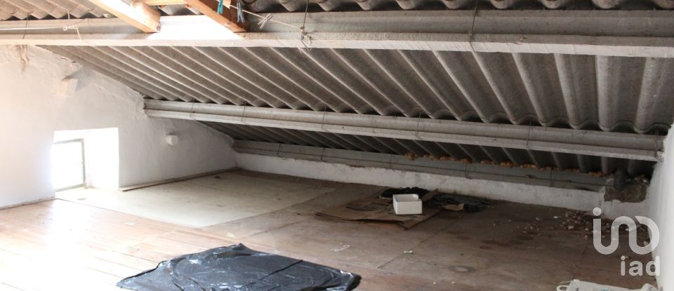 Moradia T2 em Amoreira de 170 m²