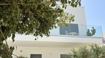 House T3 in Moncarapacho e Fuseta of 192 m²