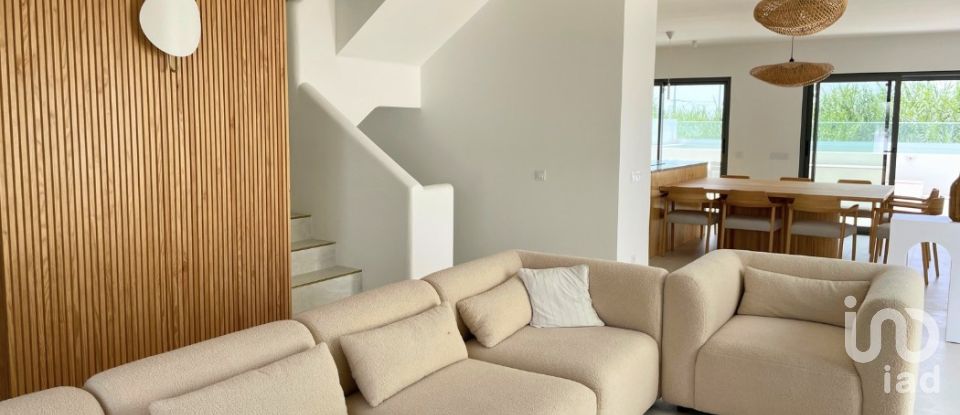 Moradia T3 em Moncarapacho e Fuseta de 192 m²