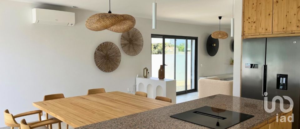 Moradia T3 em Moncarapacho e Fuseta de 192 m²