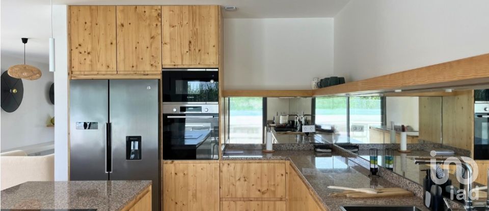 Moradia T3 em Moncarapacho e Fuseta de 192 m²