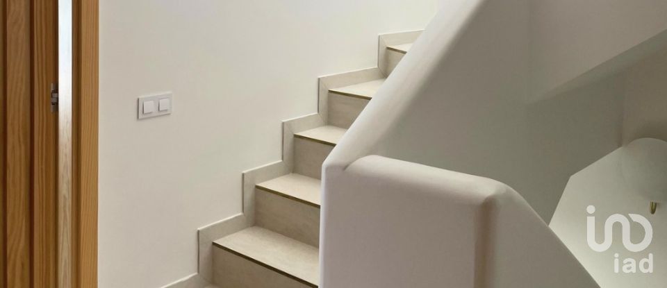 Moradia T3 em Moncarapacho e Fuseta de 192 m²