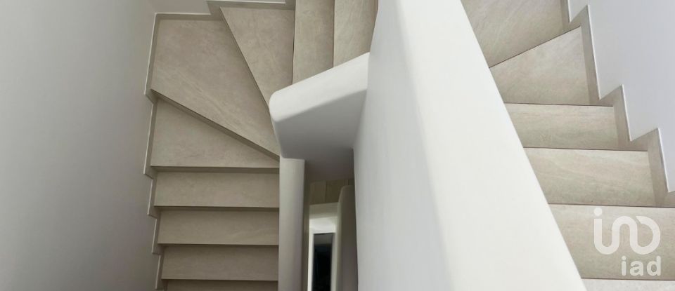 Moradia T3 em Moncarapacho e Fuseta de 192 m²