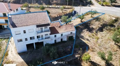 Maison T6 à Proença-a-Nova e Peral de 69 m²