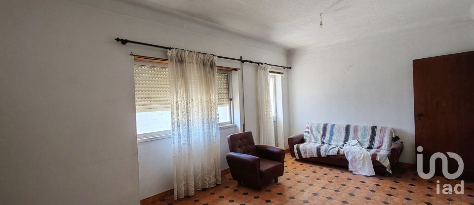 Moradia T6 em Proença-a-Nova e Peral de 69 m²