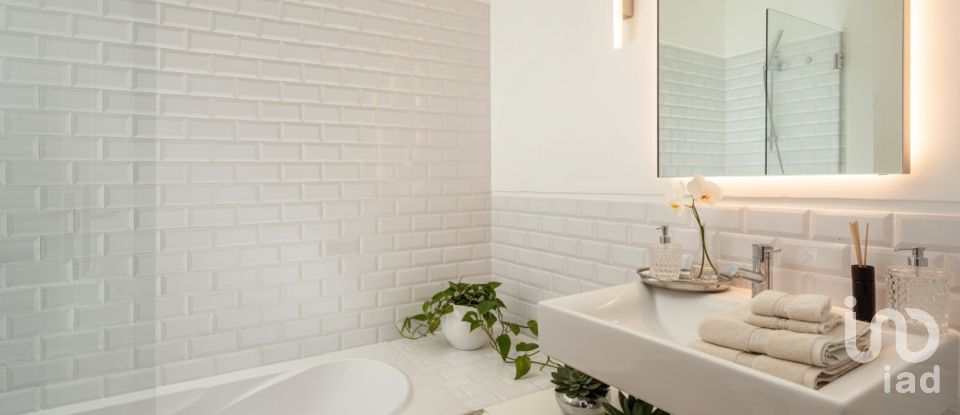 Apartment T4 in Santa Maria Maior of 286 m²