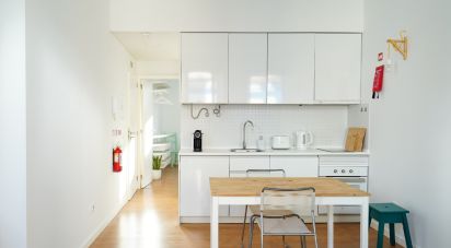 Block of flats in Setúbal (São Julião, Nossa Senhora da Anunciada e Santa Maria da Graça) of 104 m²