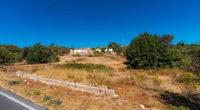 Maison traditionnelle T4 à Conceição e Estoi de 196 m²