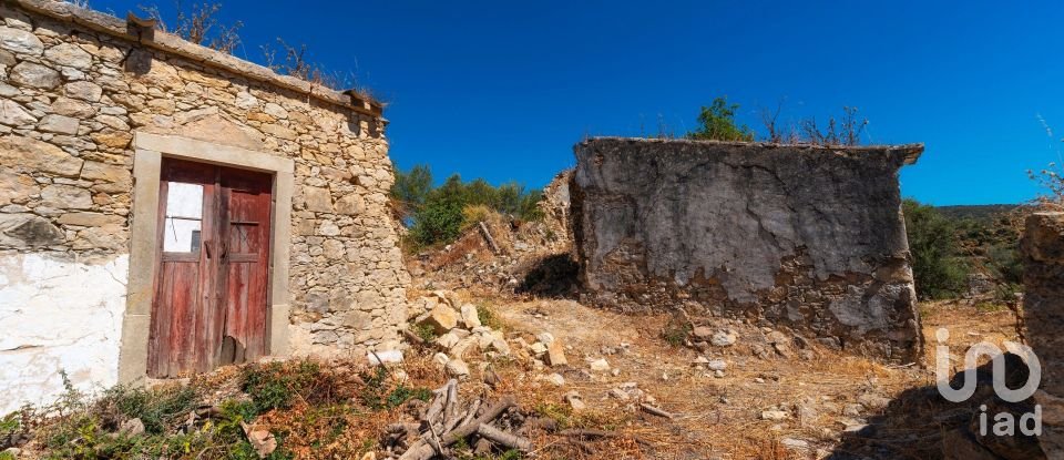 Casa tradicional T4 em Conceição e Estoi de 196 m²