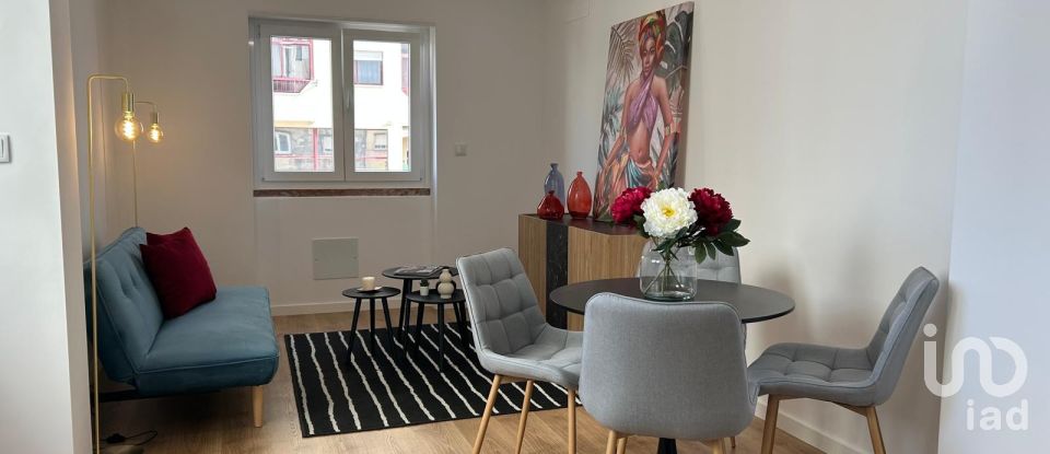 Apartment T3 in Benfica of 89 m²