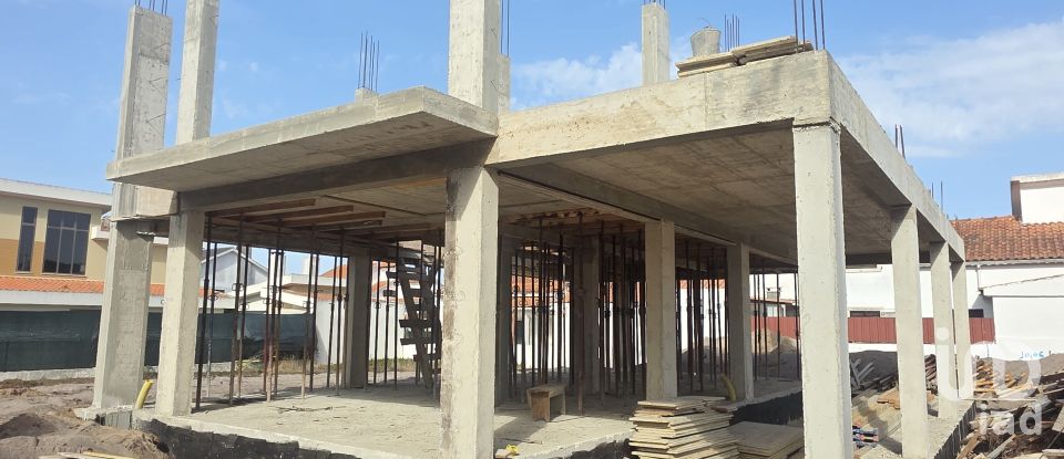 Moradia T3 em Sesimbra (Castelo) de 170 m²