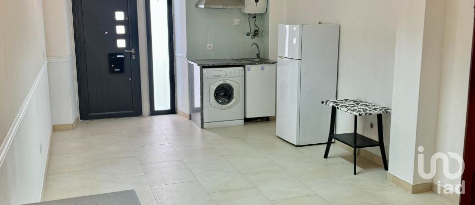 Casa T4 em A dos Cunhados e Maceira de 284 m²