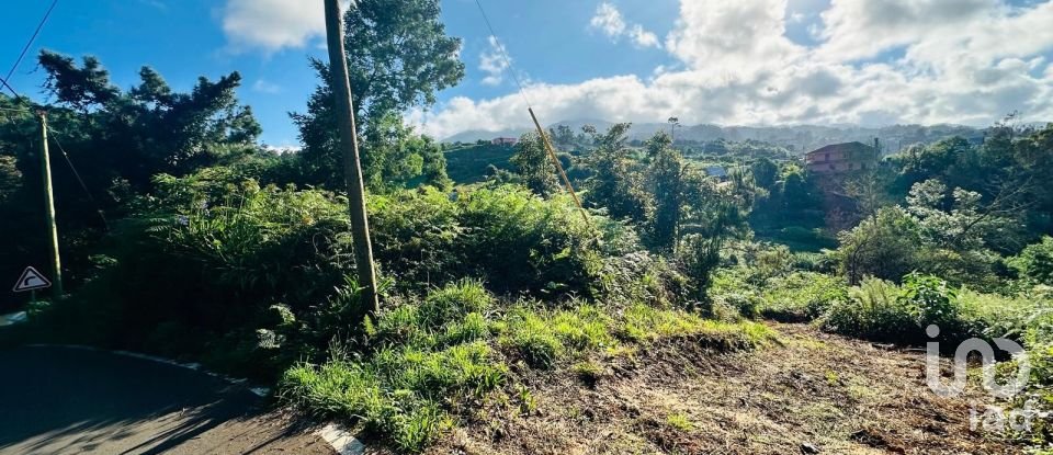 Terreno rústico em Santana de 2 370 m²