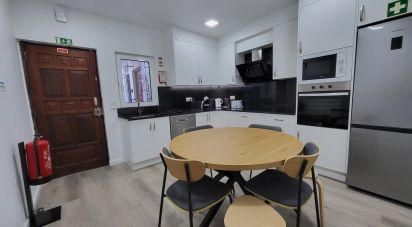 House T3 in Albufeira e Olhos de Água of 187 m²