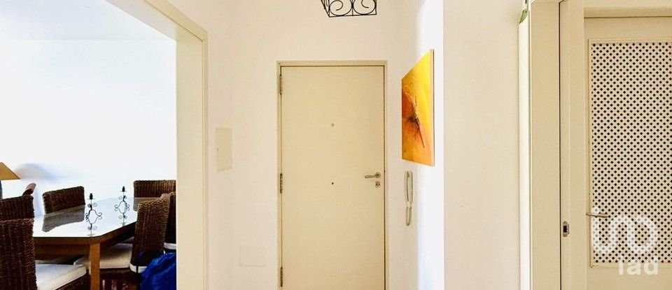 Apartment T2 in Albufeira e Olhos de Água of 96 m²