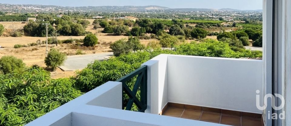 Apartment T2 in Albufeira e Olhos de Água of 96 m²