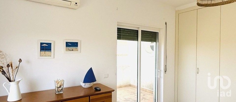 Apartment T2 in Albufeira e Olhos de Água of 96 m²