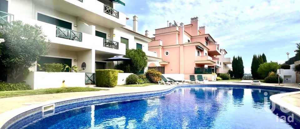 Apartment T2 in Albufeira e Olhos de Água of 96 m²