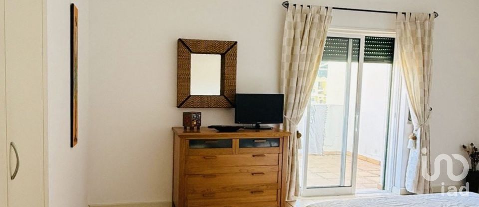 Apartment T2 in Albufeira e Olhos de Água of 96 m²