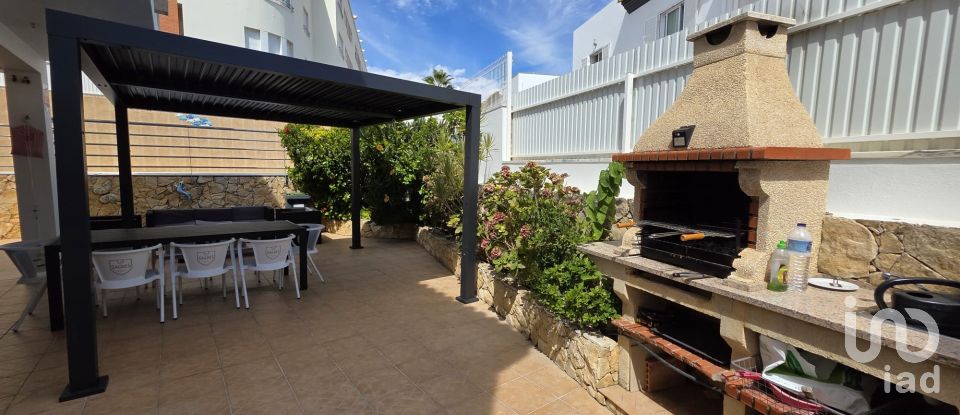 Maison T3 à Albufeira e Olhos de Água de 244 m²