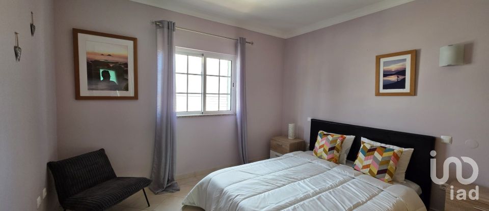 Maison T3 à Albufeira e Olhos de Água de 244 m²