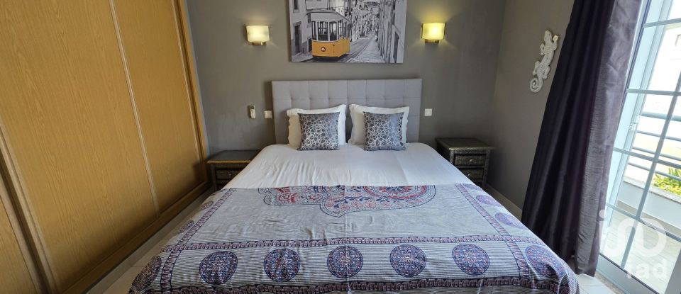 Maison T3 à Albufeira e Olhos de Água de 244 m²