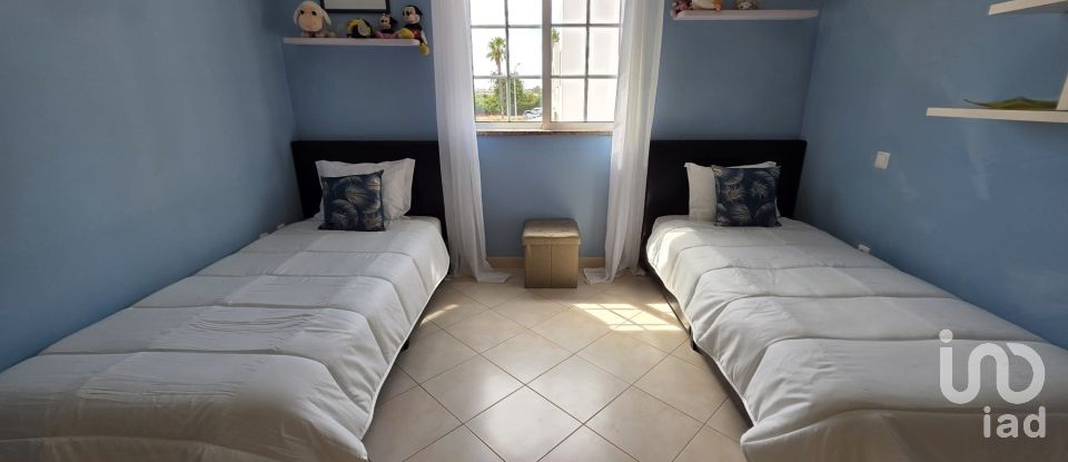 Maison T3 à Albufeira e Olhos de Água de 244 m²