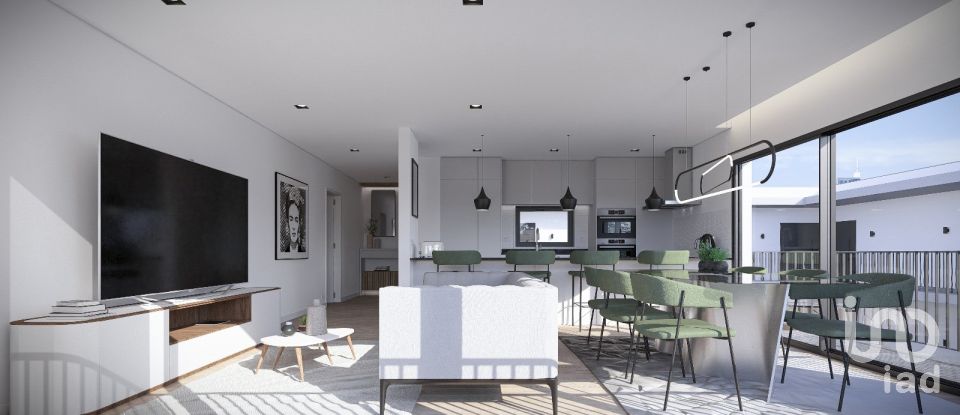 Apartment T2 in Palmeira de Faro e Curvos of 88 m²