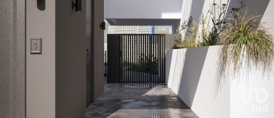 Apartment T2 in Palmeira de Faro e Curvos of 88 m²