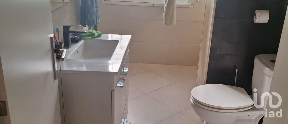 Apartamento T2 em Laranjeiro e Feijó de 72 m²