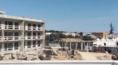 House T3 in Luz de Tavira e Santo Estêvão of 225 m²