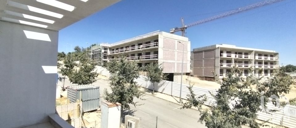 House T3 in Luz de Tavira e Santo Estêvão of 225 m²