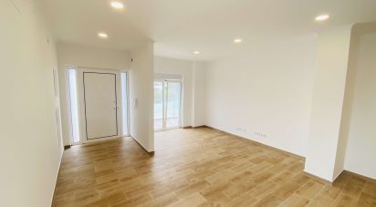 Maison T2 à Ericeira de 214 m²