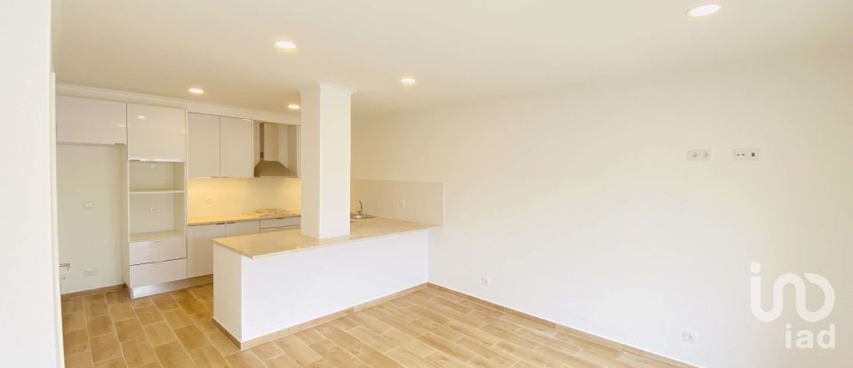 Moradia T2 em Ericeira de 214 m²