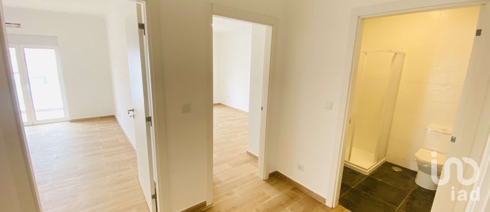 Moradia T2 em Ericeira de 214 m²