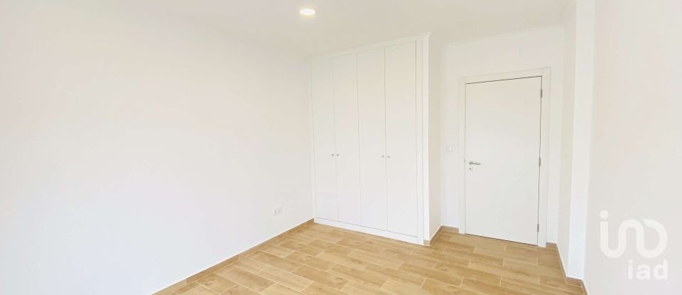 Moradia T2 em Ericeira de 214 m²